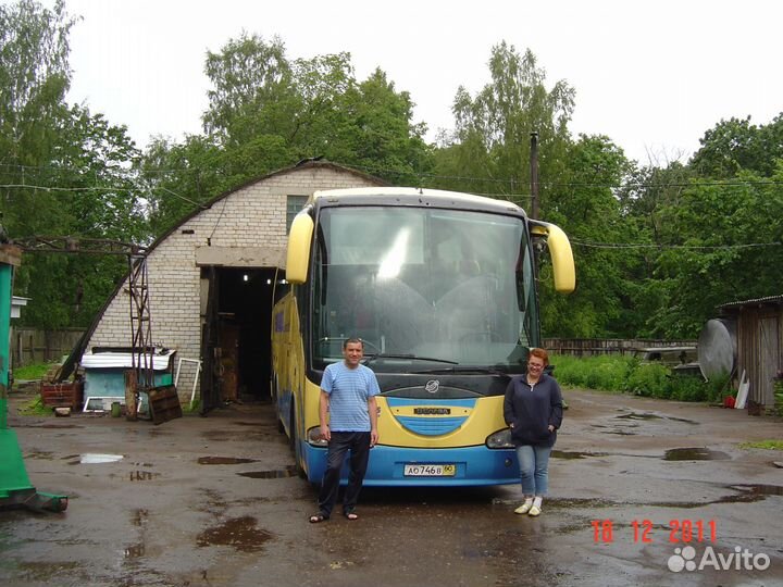 Участок с домом и строениями для бизнеса, 25 соток