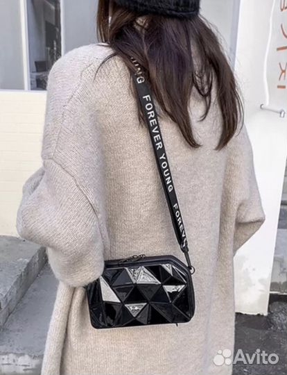 Сумка кросс-боди черная новая
