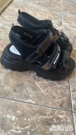 Босоножки для девочки