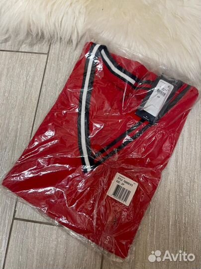 Tommy hilfiger футболка женская