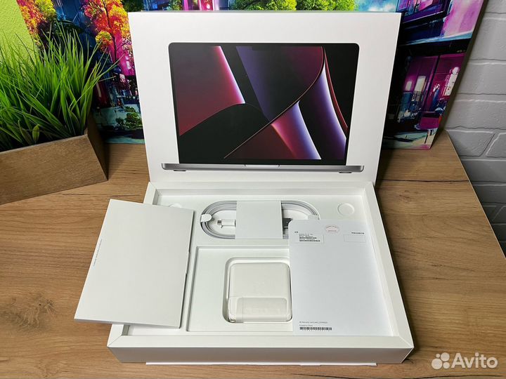 Apple macbook pro 14 m2 MAX 32gb 1000gb Новый