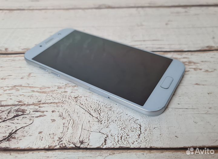 Samsung Galaxy A5 (2017) SM-A520F/DS, 3/32 ГБ