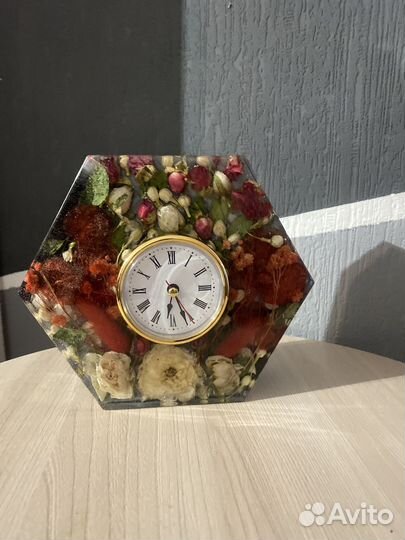 Часы для интерьера