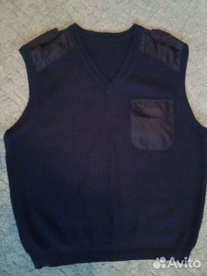 Жилет форменный