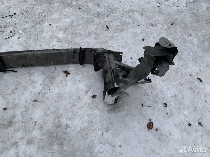 Volvo xc90 усилитель бампера передний лондероны