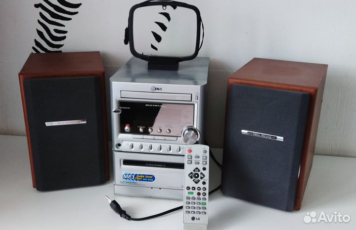 Музыкальный центр Lg