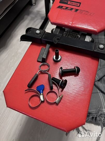 Скамья для жима со стойками и штангой бу