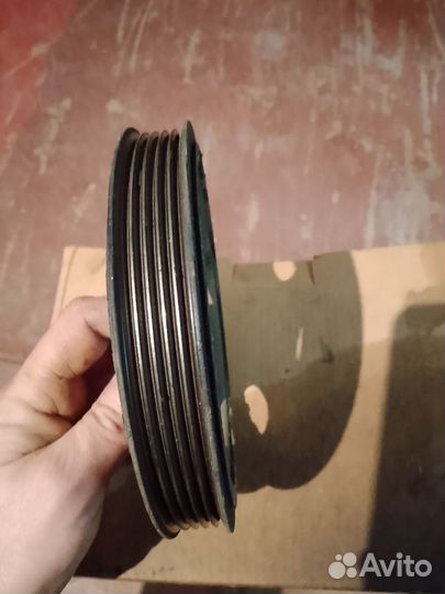 Шкив коленвала на mitsubishi lancer 10