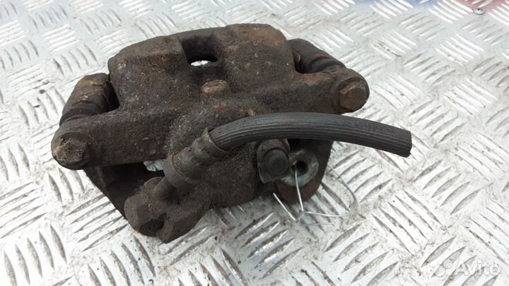 Суппорт задний левый Land Rover Range Rover Sport