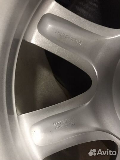 Новый оригинальный диск Mercedes W222, R18