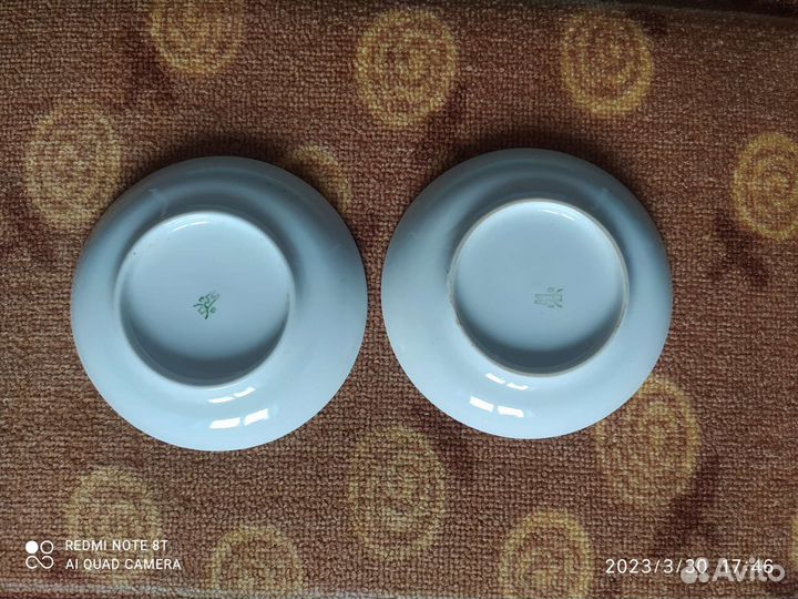 Чайные блюдца