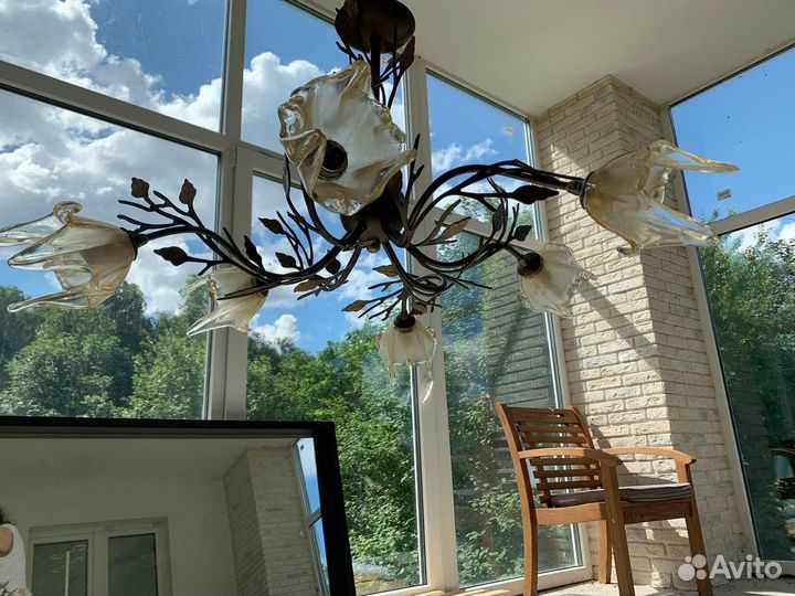 Люстра кованная муранское стекло