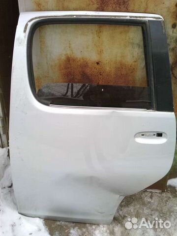 Дверь задняя левая Toyota FunCargo