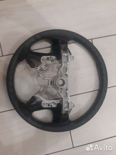 Рулевое колесо toyota hilux camry 40