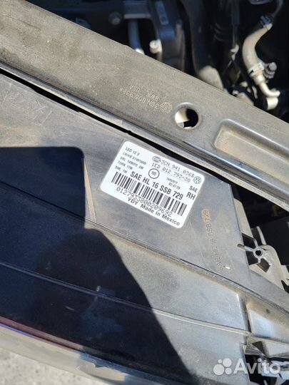 Фара передняя правая на VW Atlas/Teramont