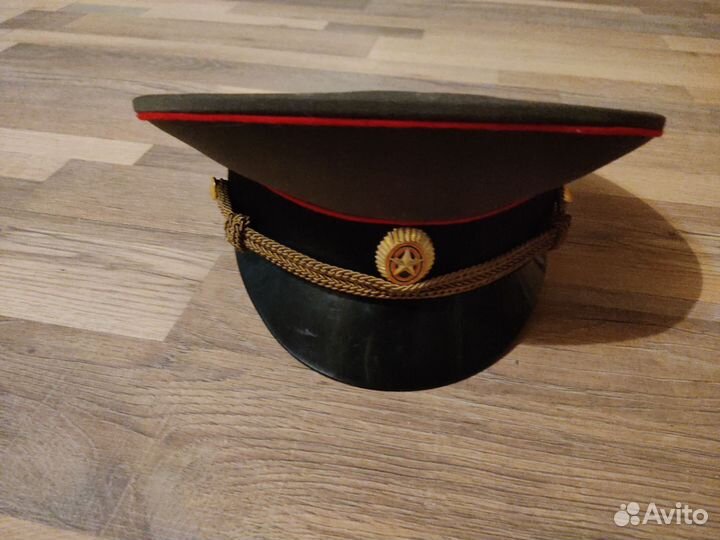 Фуражка офицерская