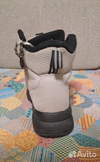 Зимние ботинки