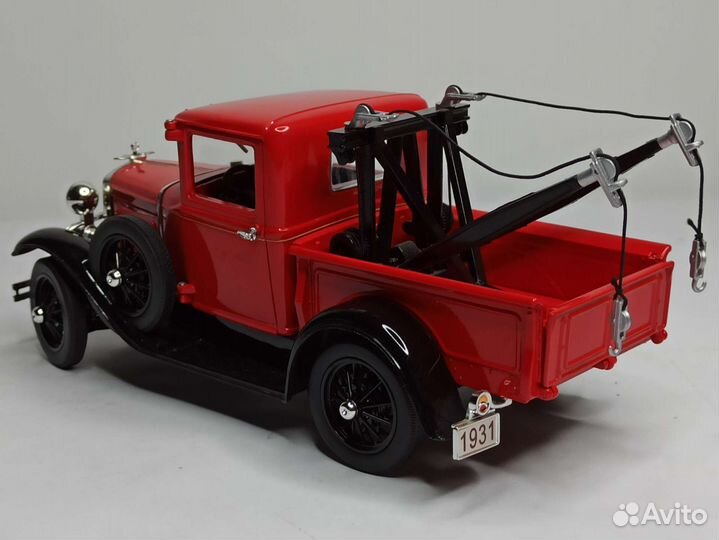 Ford Model A Tow Truck (1931) 1:18