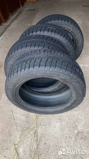 Bridgestone Blizzak Revo GZ 205/55 R16