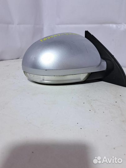 Зеркало правое электрическое VW Passat (B6) 2005