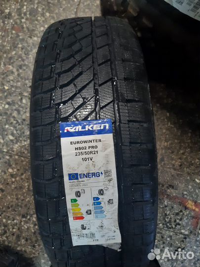 Falken Eurowinter HS02 Pro 235/50 R21 101V