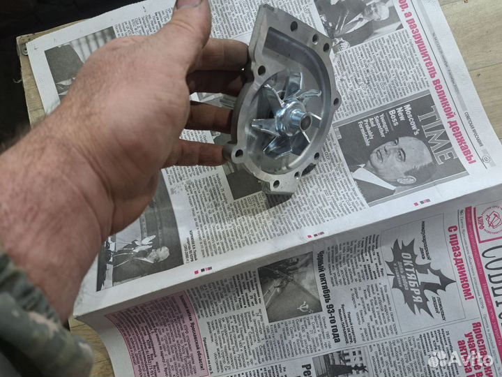 Водяной насос помпа на волво