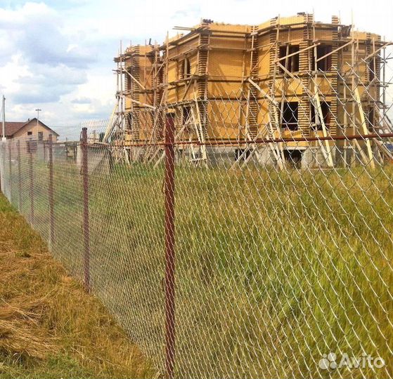 Забор из сетки рабицы под ключ