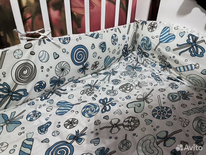 Бортики в детскую кроватку + подушка