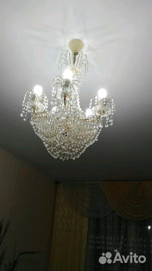 Хрустальная люстра производства Bohemia