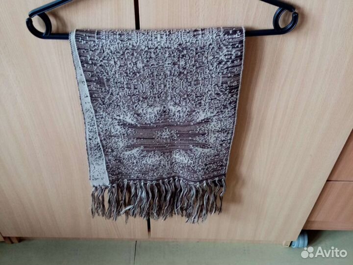 Шапочки и шарфы