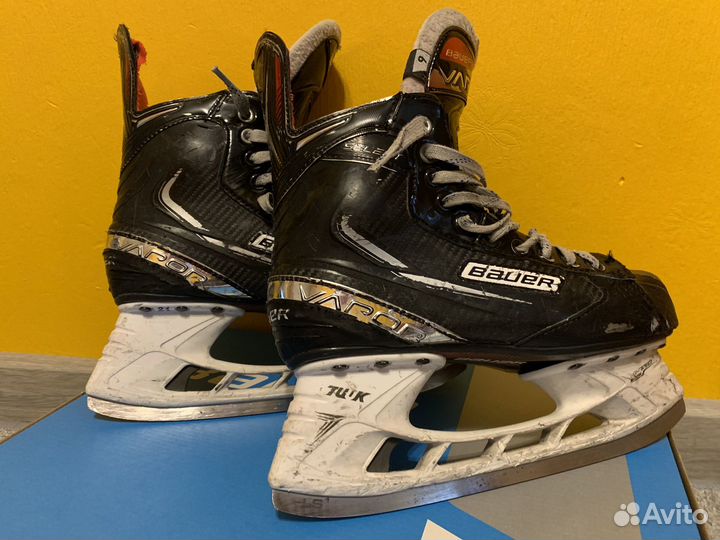 Хоккейные коньки Bauer Vapor, Размер 39,5