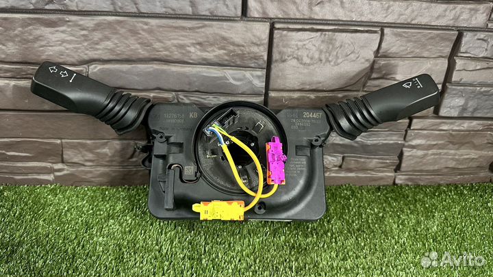 Переключатель подрулевой (Стреказа) Opel Astra H