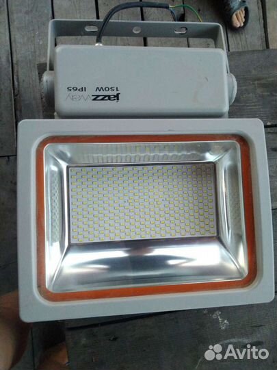 Светодиодный прожектор 150 вт jazzway ip65