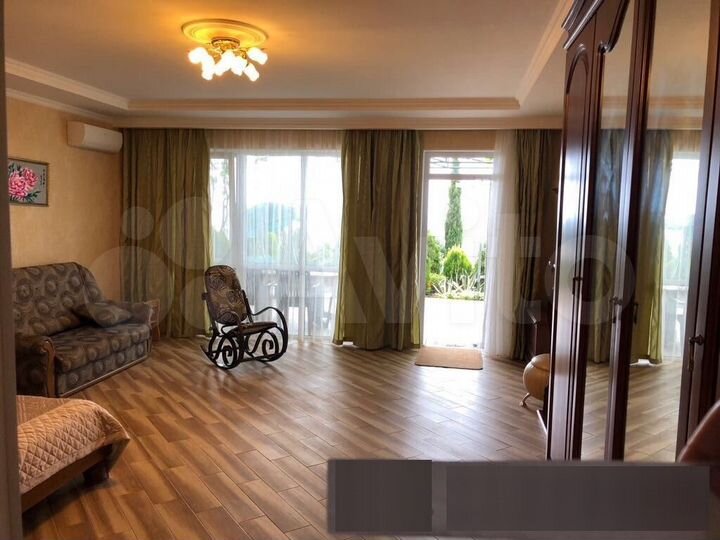 2-к. квартира, 75 м², 1/5 эт.