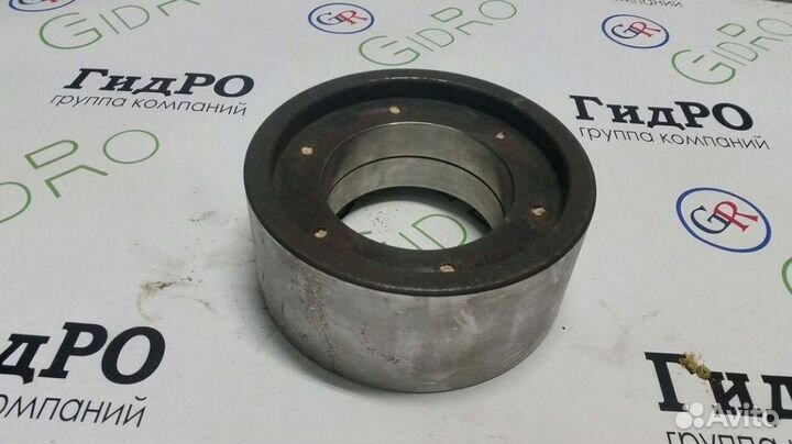 Ролик на автобетоносмеситель