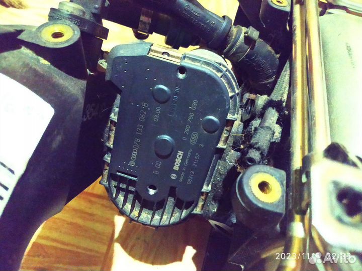 Впускной коллектор Ауди а6с5 2.8 всборе