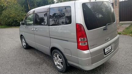 Nissan Serena 2.0 AT, 2004, 325 000 км