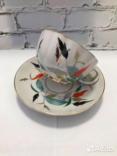 Чайные пары лфз На лугу