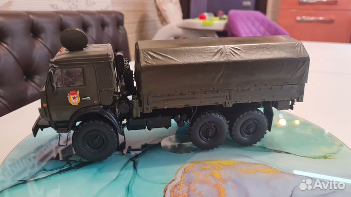 Модель военного грузовика камаз 5350