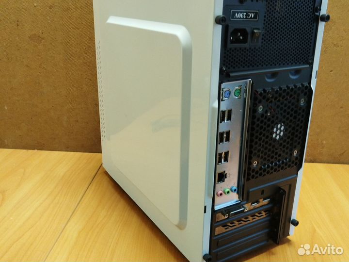 Пк Intel/20 ядер/32 Гб/ ssd512/hdd500/GTX1050Ti4Гб