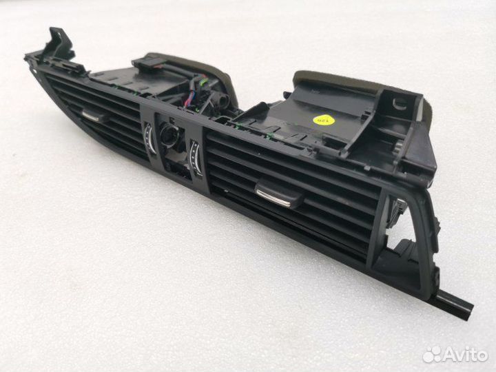 Дефлектор воздушный Audi A6 C7 2.0 TDI 2018