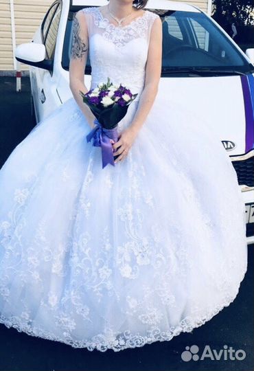 Свадебное платье