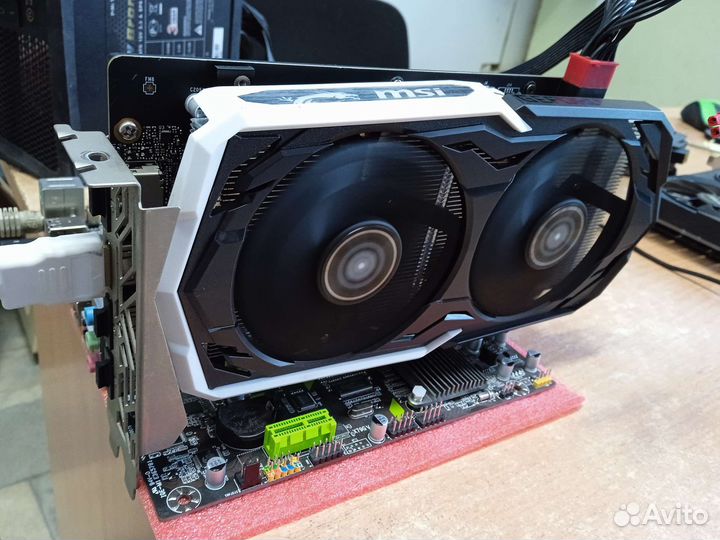 MSI GeForce GTX 1660 Ti Armor OC