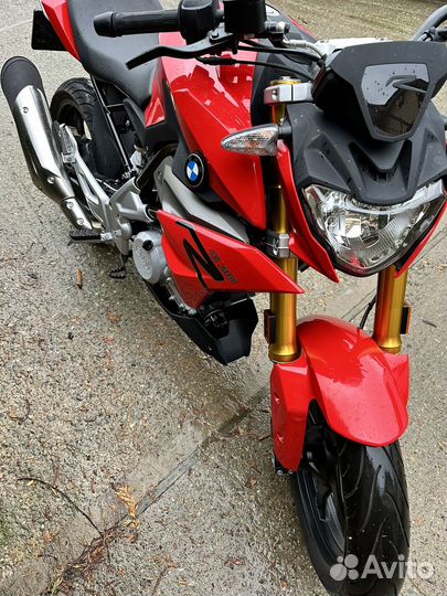 BMW G310R
