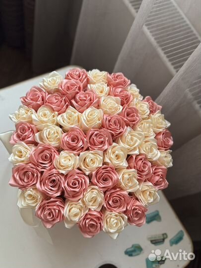 Букет из атласных роз