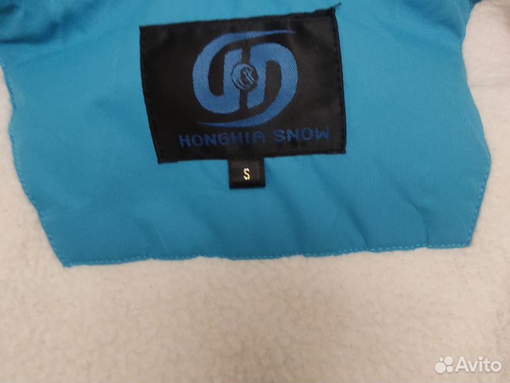 Горнолыжная куртка 42размер