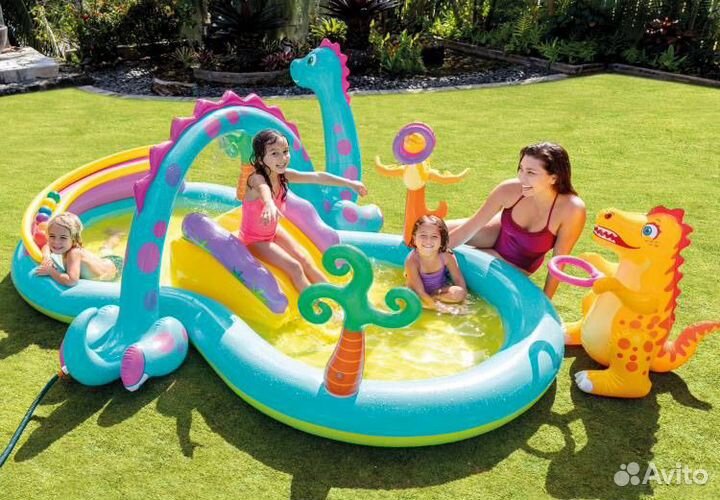 Детский надувной бассейн с горкой