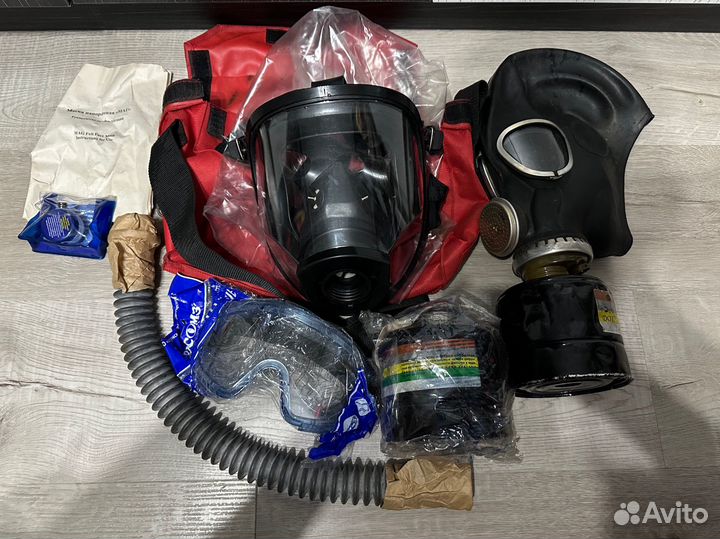 Противогаз, лот противогазный