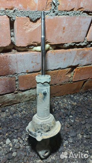 Амортизаторы Honda cr-v 3. комплект