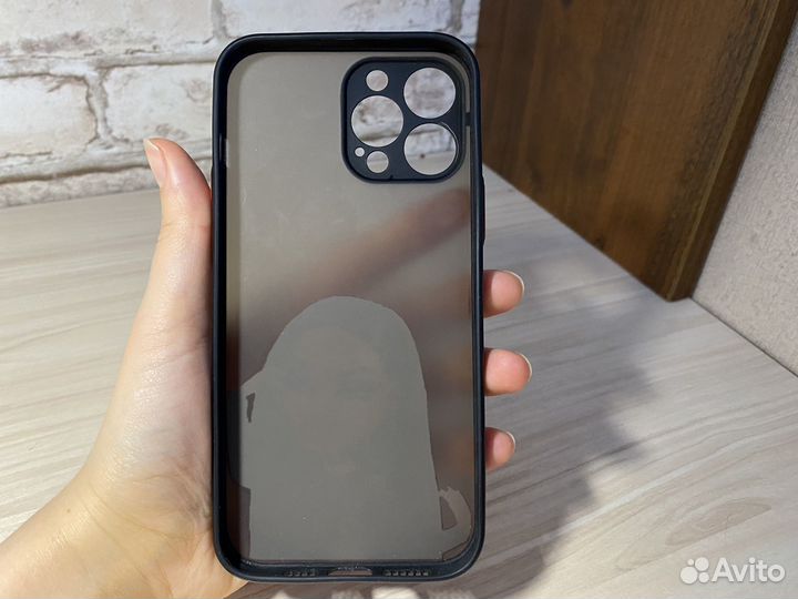 Чехол на iPhone 13 pro max bratz